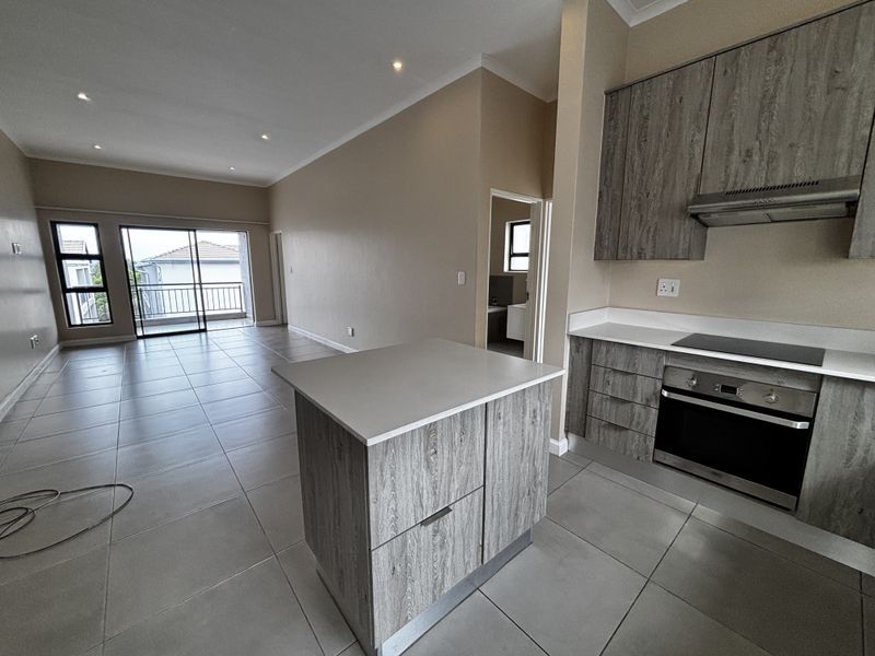 Incredible 2 bed 2 bath - Photo 6