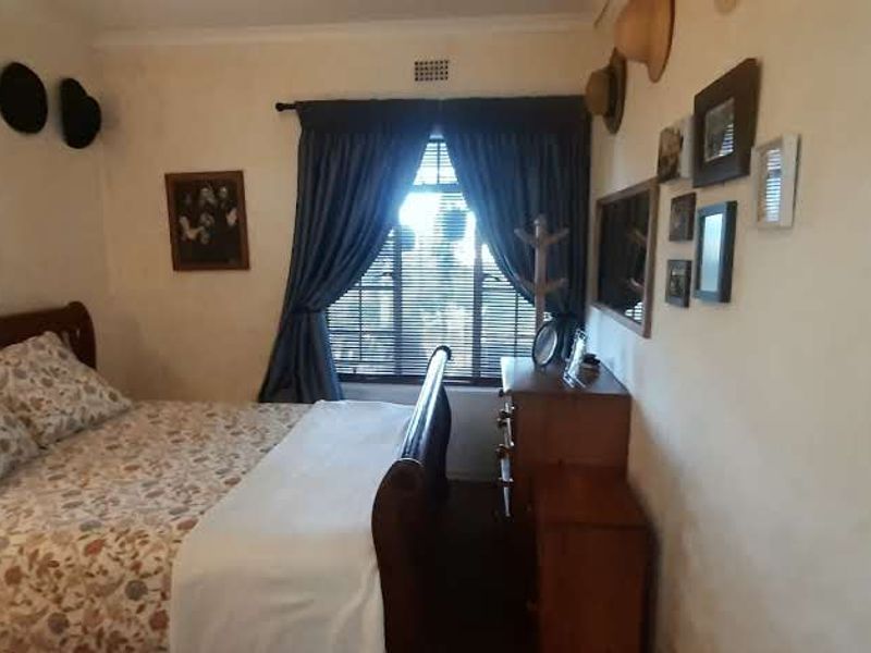 Your Private Oasis with Lapa & Landscaped Garden! - Photo 10