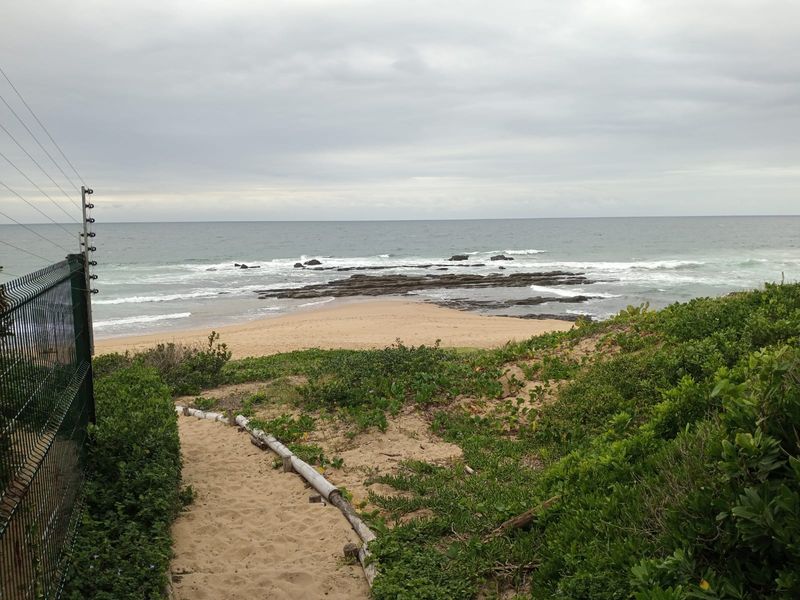 Furnished Beachfront Townhouse with direct beach access - Photo 4