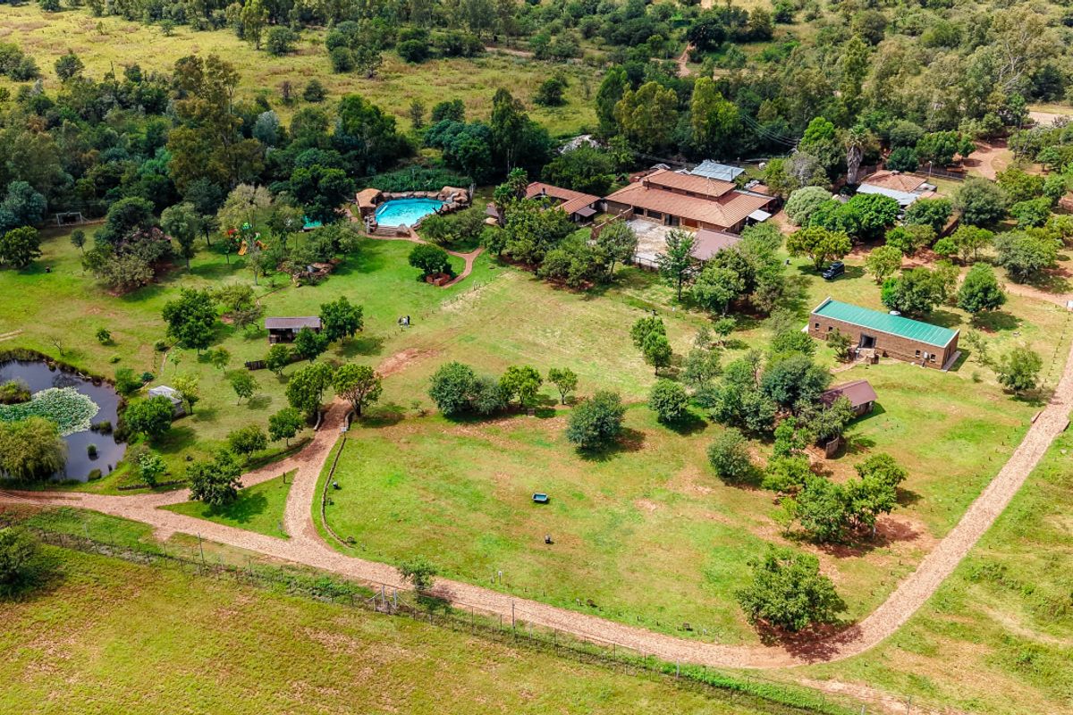 Unique opportunity to own a scenic Lodge - Photo 2