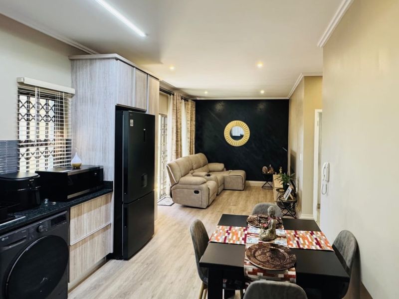 Lovely 2 Bedroom Apartment for sale in Umhlanga Ridge - Photo 8