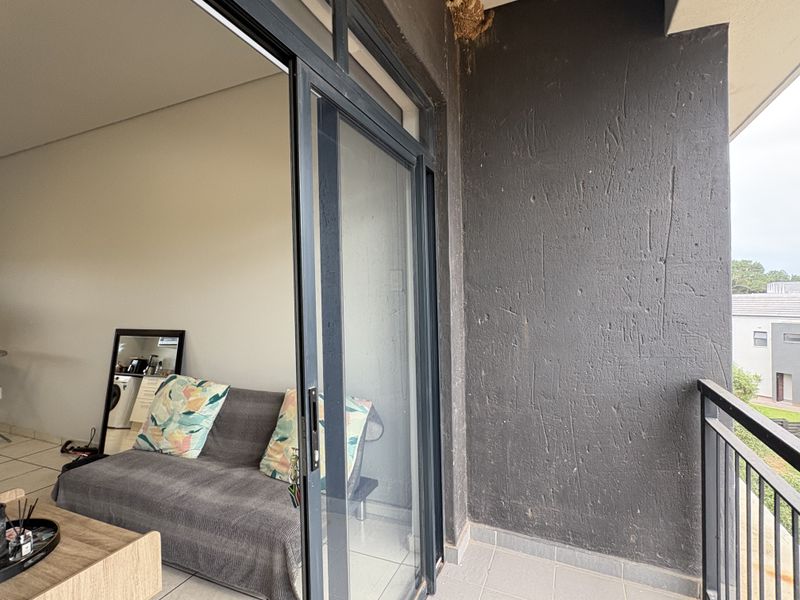 COSY 2-BEDROOM APARTMENT - Photo 10