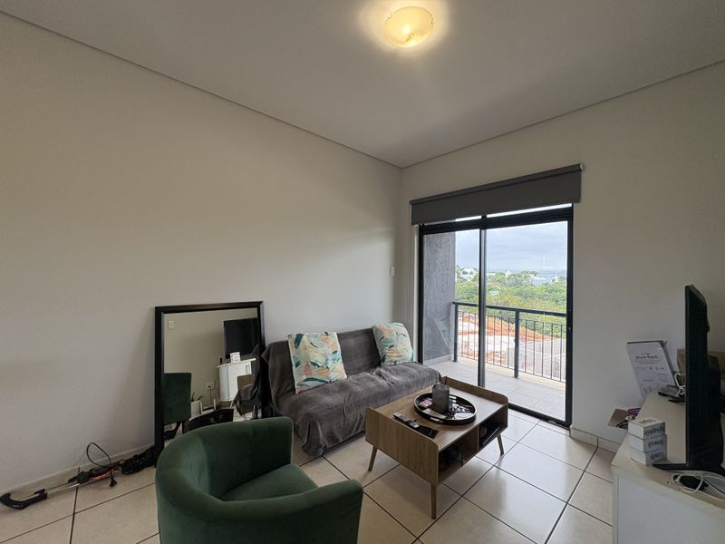 COSY 2-BEDROOM APARTMENT - Photo 7