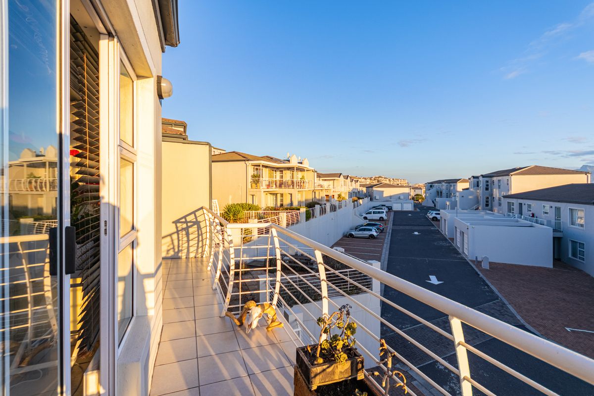 1-Bed Apartment in Dolphin Ridge, Big Bay – Ideal Investment or Coastal Starter!!! - Photo 3