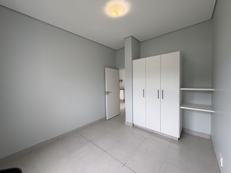 ONE-BEDROOM APARTMENT FOR SALE. - Photo 8