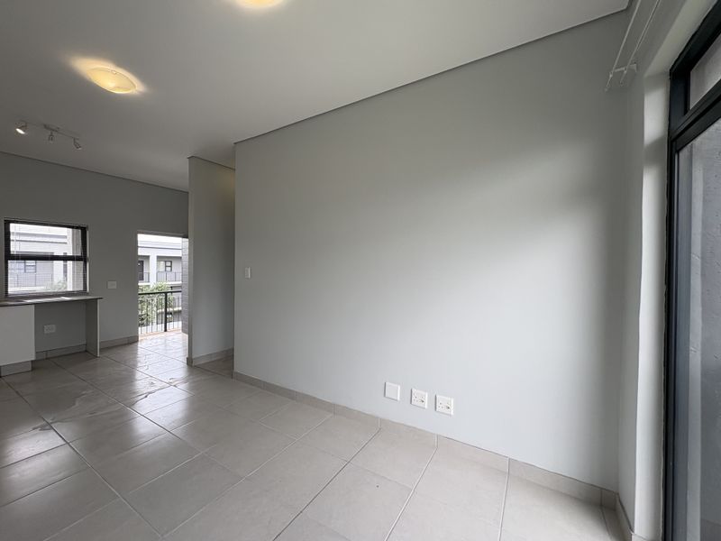ONE-BEDROOM APARTMENT UP FOR GRABS-CALLING ALL INESTORS. - Photo 7
