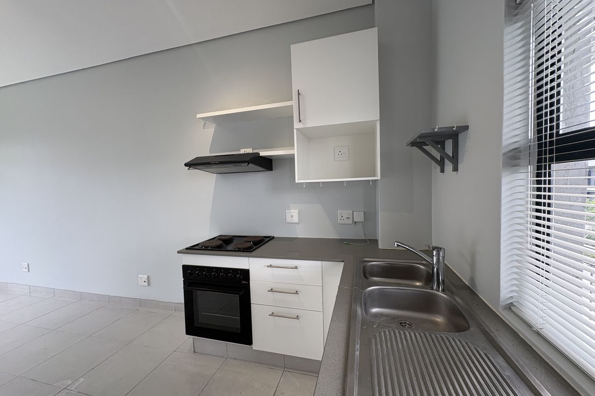 ONE-BEDROOM APARTMENT UP FOR GRABS-CALLING ALL INESTORS. - Photo 5