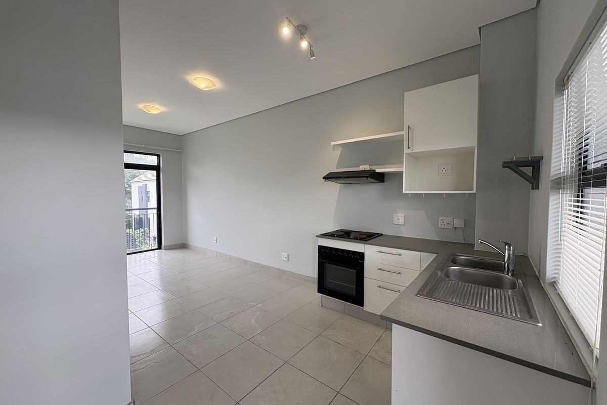 ONE-BEDROOM APARTMENT UP FOR GRABS-CALLING ALL INESTORS. - Photo 2