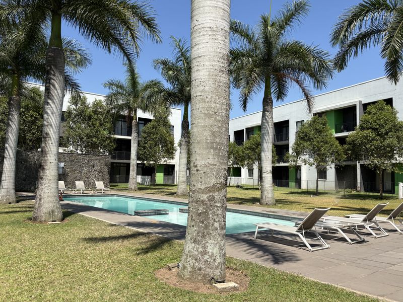 ONE-BEDROOM APARTMENT UP FOR GRABS-CALLING ALL INESTORS. - Photo 1