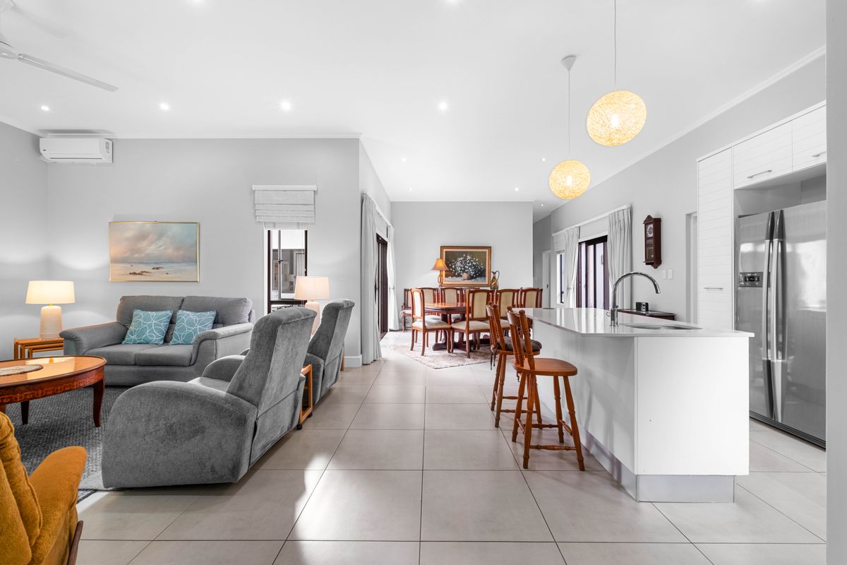 Beautiful Home in Ballito Gardens - Photo 5