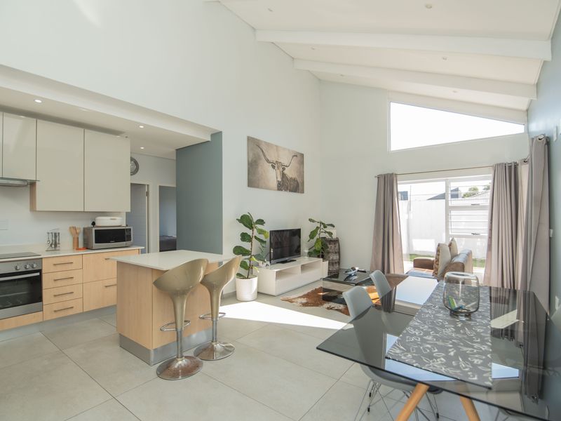 2 BED 1 BATH WITH GARAGE FOR SALE - Photo 9