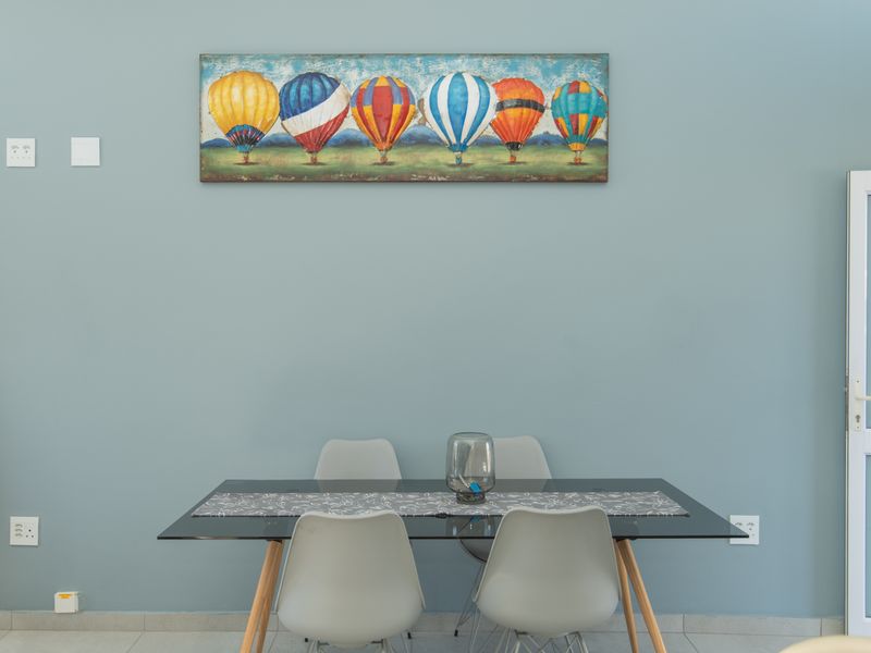 2 BED 1 BATH WITH GARAGE FOR SALE - Photo 8