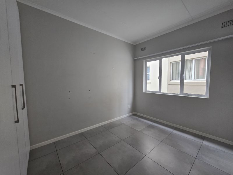 Apartment for RENT in the sought after estate Manor Estate - Photo 9