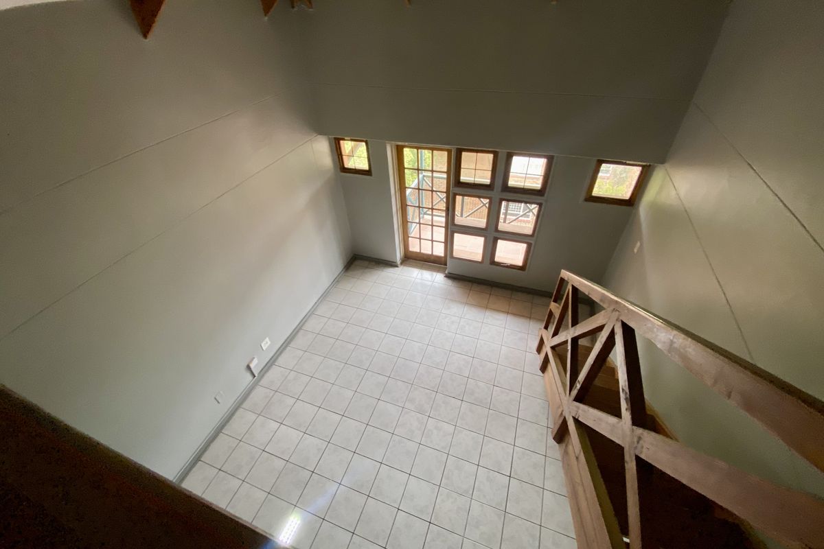 1 Bedroom Loft Apartment to Let in White River - Photo 5