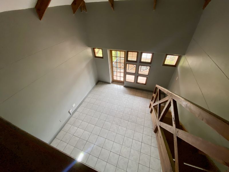 1 Bedroom Loft Apartment to Let in White River - Photo 5