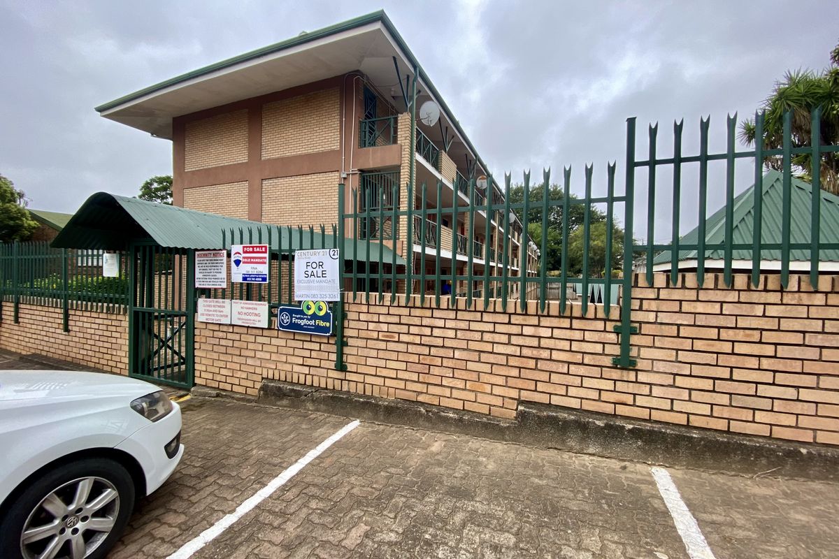 1 Bedroom Loft Apartment to Let in White River - Photo 2