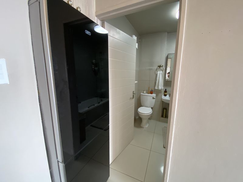 Beachfront apartment on North Beach Road - Photo 10