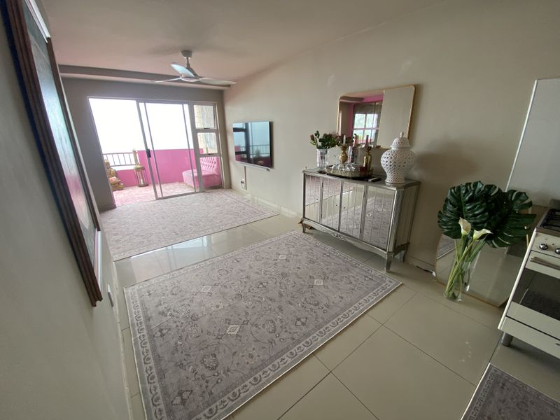 Beachfront apartment on North Beach Road - Photo 2