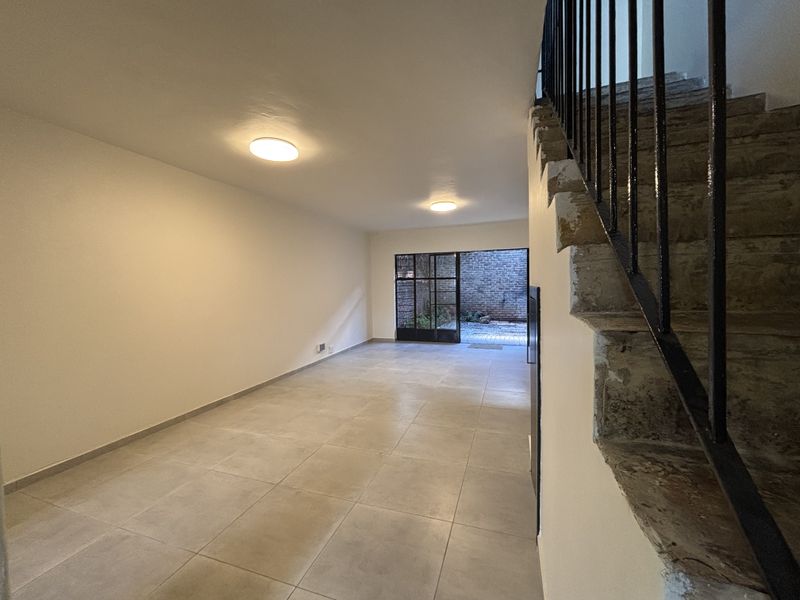 Modern, Move-In Ready Townhouse with Private Garden in Secure Complex - Photo 4