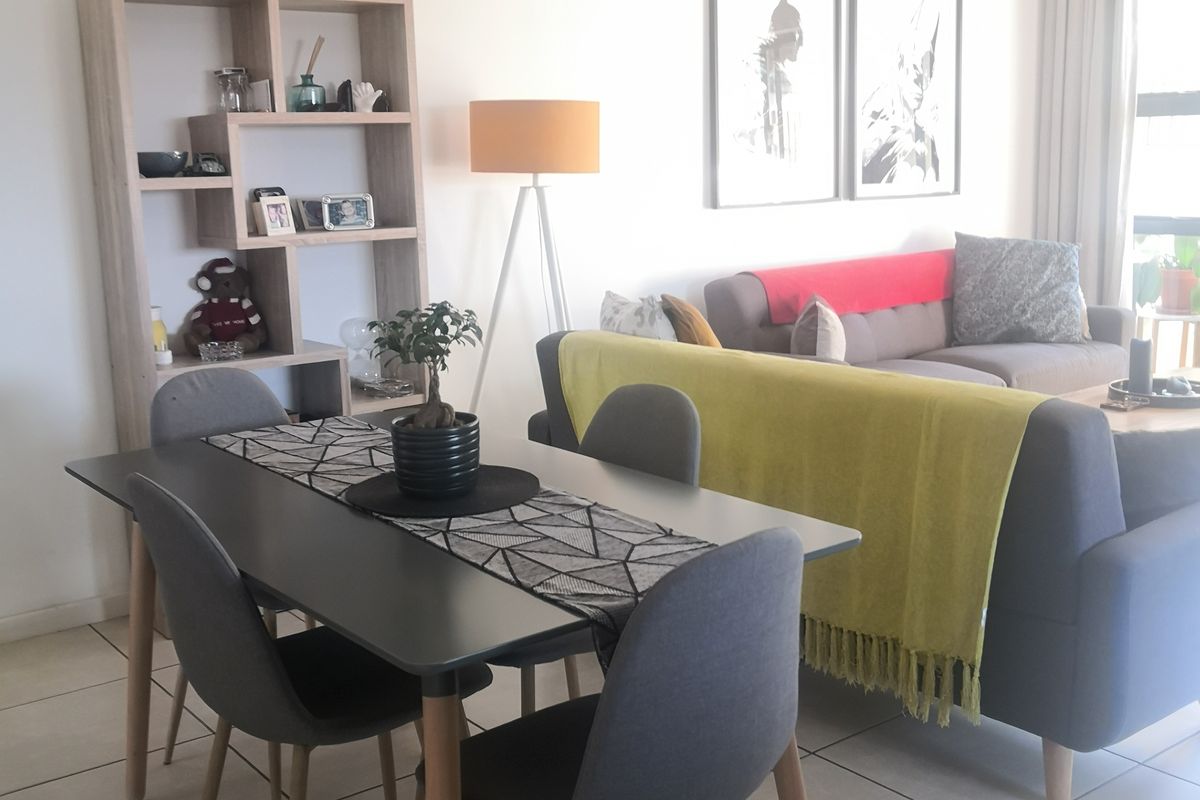 3 Bed Modern First Floor Apartment - Photo 2