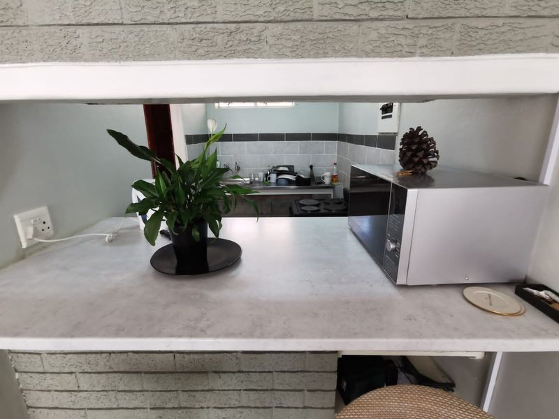 Bachelor Flat for sale - Photo 4