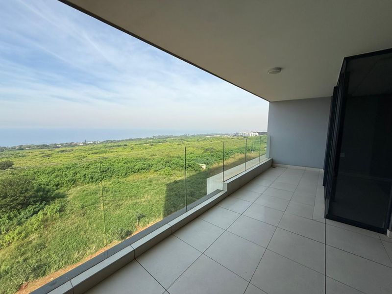 Modern 3 Bedroom Apartment with Sea Views in Skye Ridgeside - Photo 6