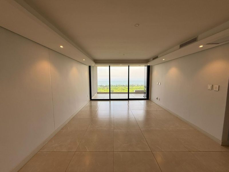 Modern 3 Bedroom Apartment with Sea Views in Skye Ridgeside - Photo 4