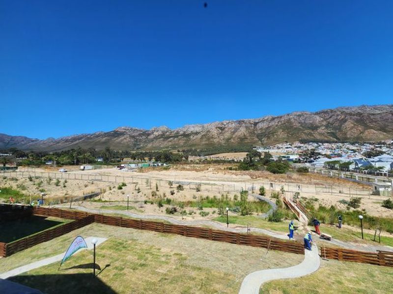 UNFURNISHED 1 BEDROOM APARTMENT IN GREENBAY - Photo 8