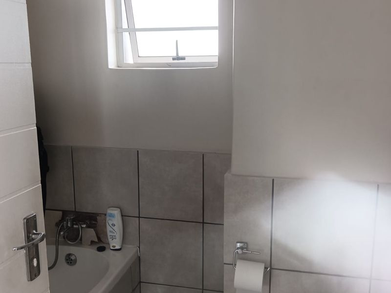 2 Bedroom Apartment in Bridge City - Photo 10