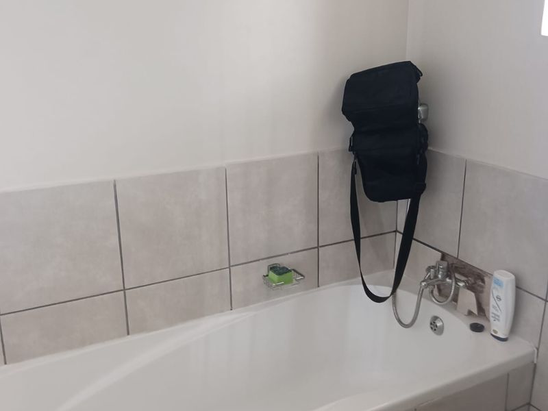 2 Bedroom Apartment in Bridge City - Photo 9