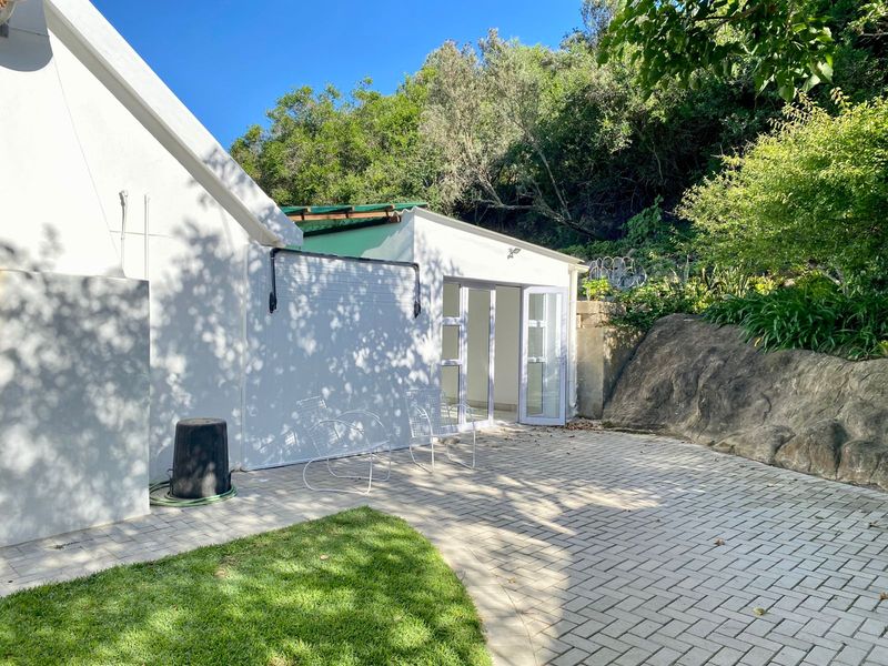 Charming Studio Apartment in Groot Brak River - Photo 2