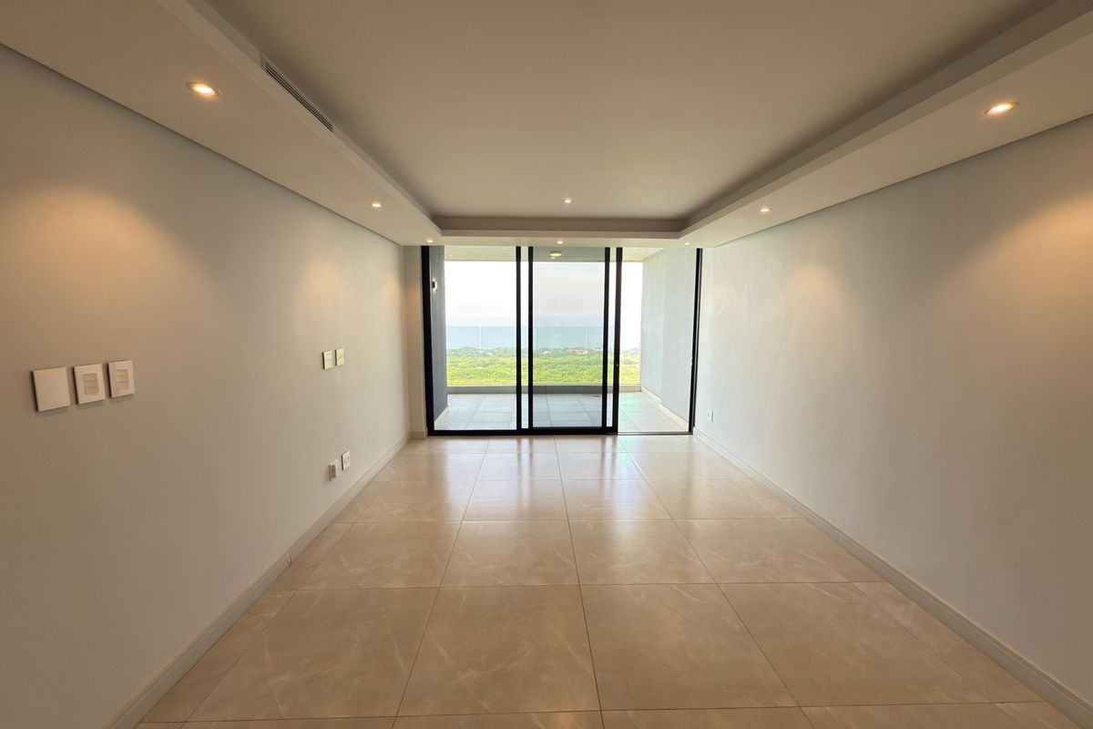 Stylish 3 Bedroom, 3 Bathroom Apartment with Panoramic Sea Views in Skyridge Side - Photo 5