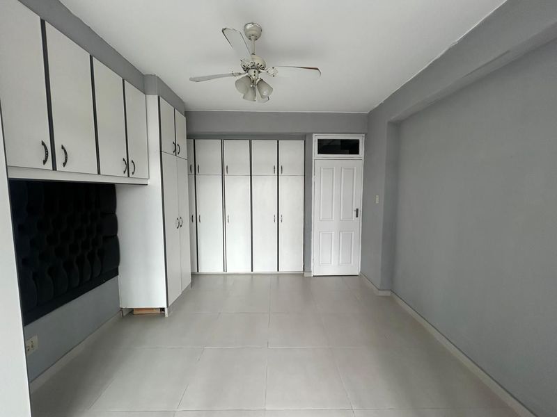 2.5 Bedroom for Sale in North Beach - Photo 8