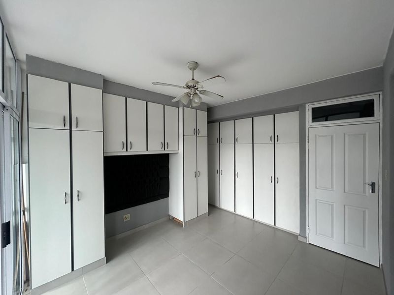2.5 Bedroom for Sale in North Beach - Photo 7