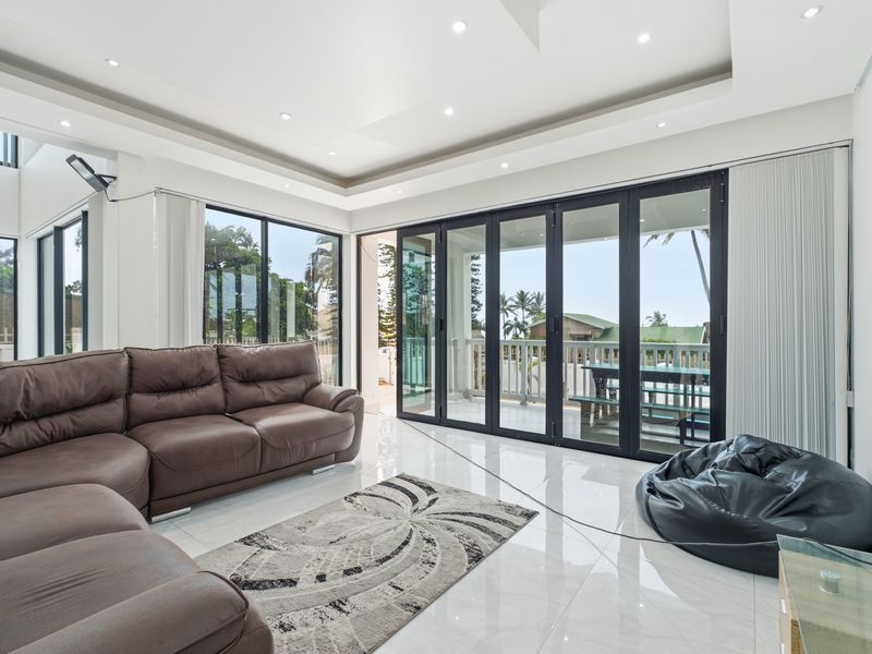 Income-Generating Coastal Asset in Ballito Central - Photo 9