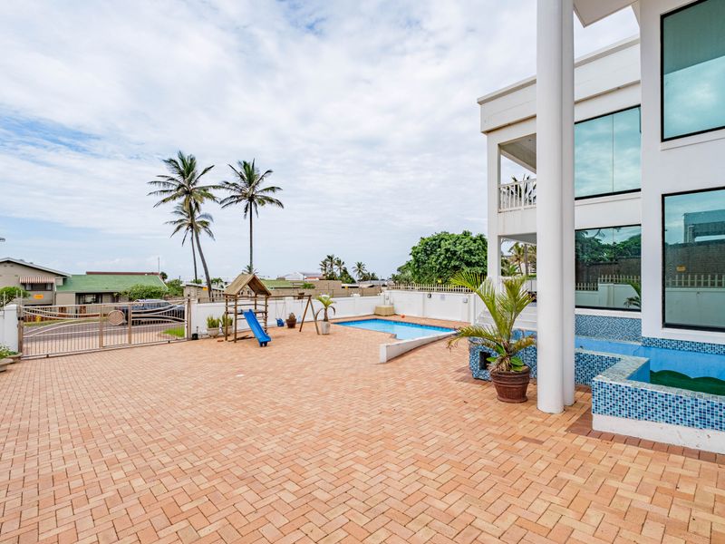 Income-Generating Coastal Asset in Ballito Central - Photo 7