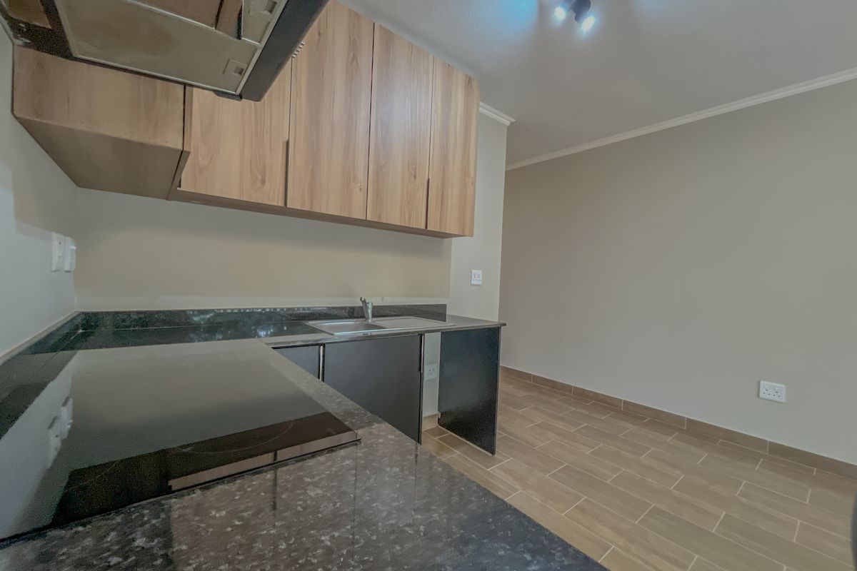 Sleek 1-Bedroom Apartment with Balcony in Prime Ballito Location - Photo 3