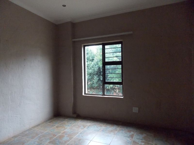 Perfect Starter family home - Photo 10