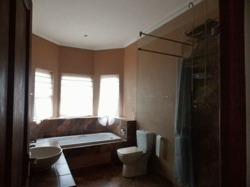 Perfect Starter family home - Photo 9