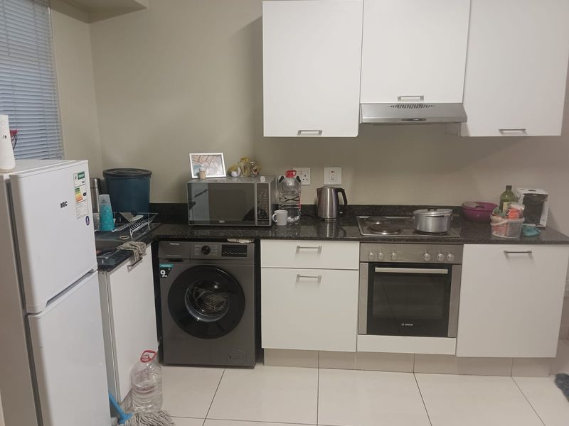 Safe and Secure Lock Up and Go , 1 Bed Umhlanga Ridge - Photo 2