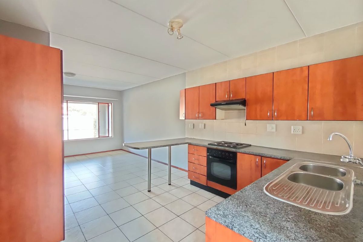 Perfect Starter Home or Investment Opportunity - High Demand Area! - Photo 3