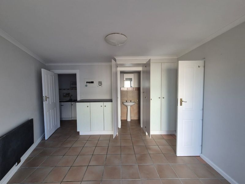 2 Bedroom Home with Sea Views in Klein Brak - Photo 8