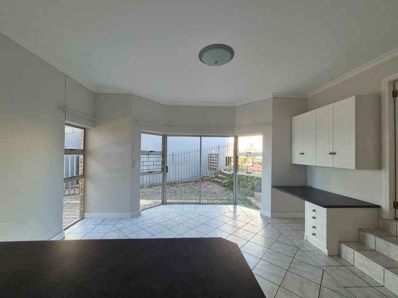 2 Bedroom Home with Sea Views in Klein Brak - Photo 5