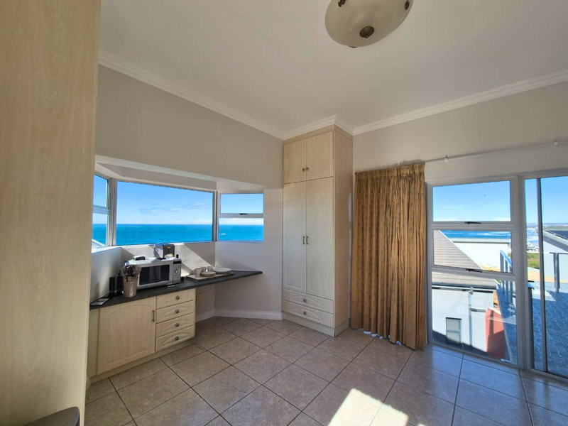 Furnished 1 Bedroom Unit with Sea Views in Klein Brak - Photo 4
