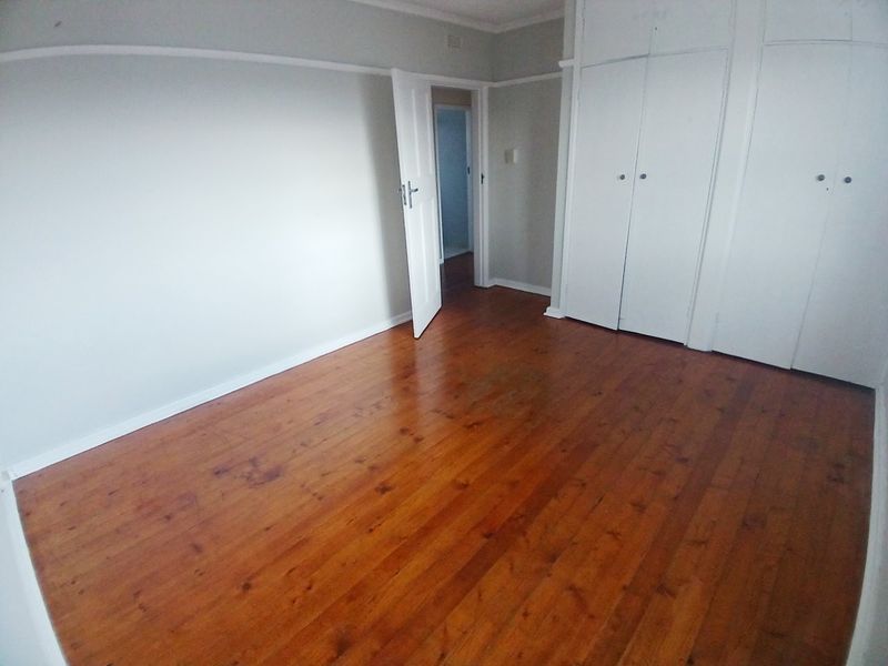 SIDWELL 3 BED 1 BATH HOUSE FOR RENT - Photo 6