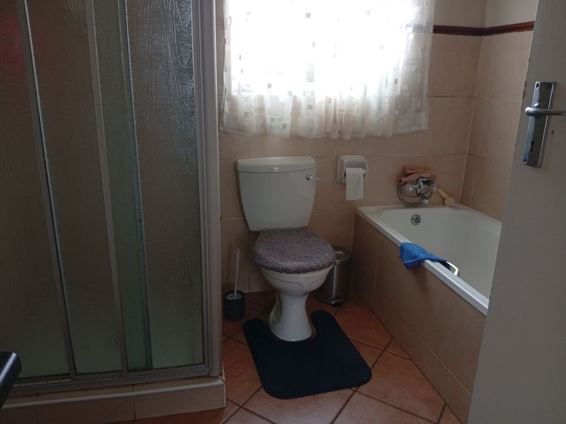 Simplex Rental Monthly In Pretoria - Photo 9