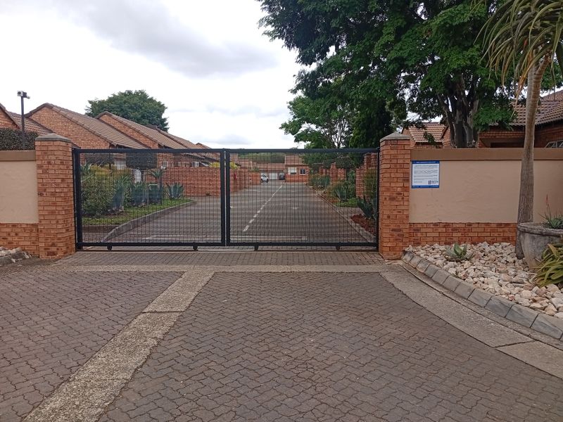 Simplex Rental Monthly In Pretoria - Photo 3