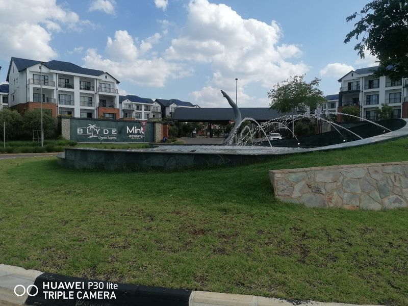 Apartment Rental Monthly In Pretoria - Photo 2