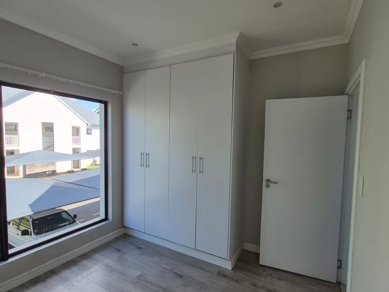 Two bedroom/Two bath Unit Living at Its Finest - Photo 8