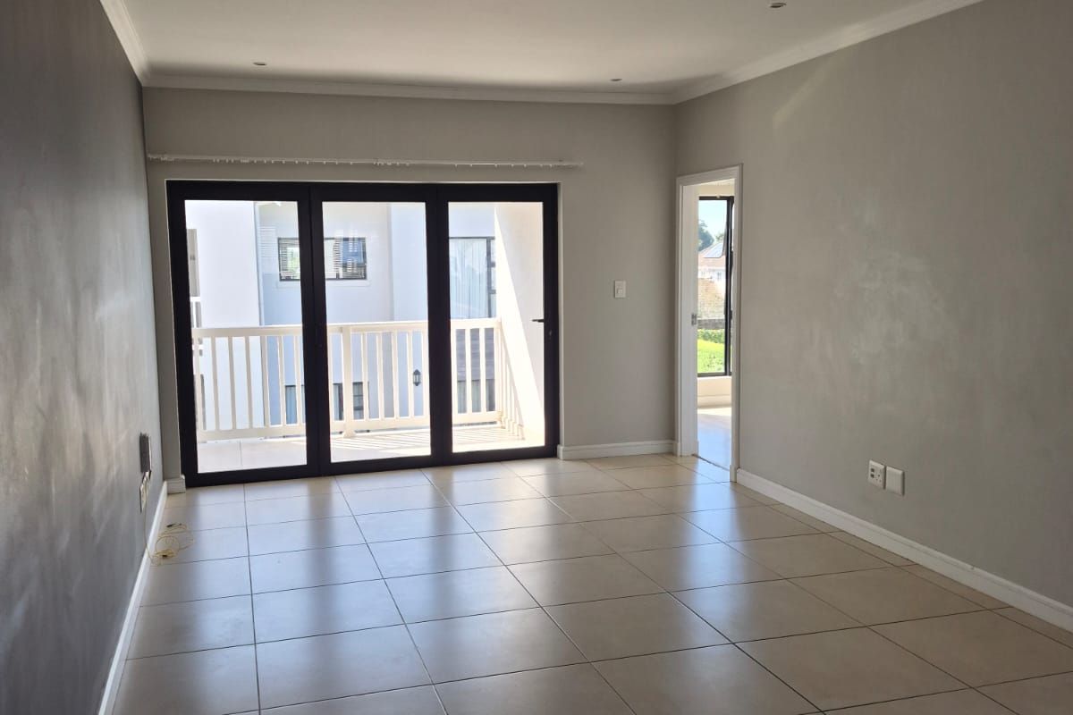 Two bedroom/Two bath Unit Living at Its Finest - Photo 4